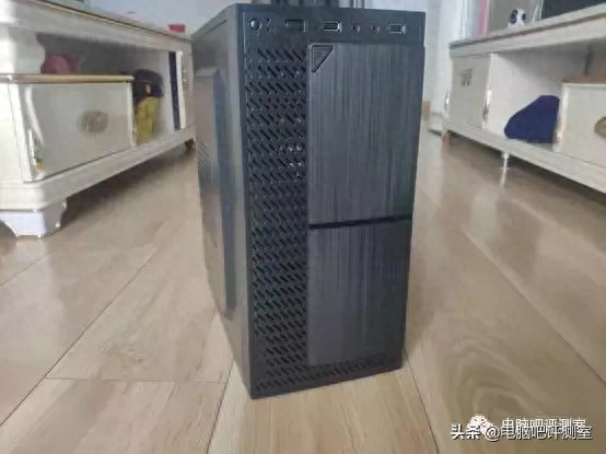 2500装台性价比全新主机，还要上四核8100+rx570