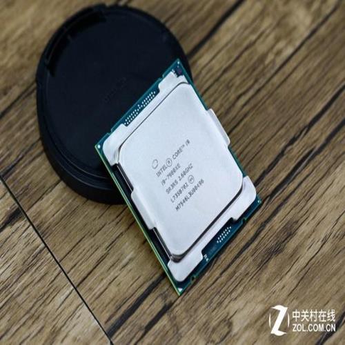 折腾18核玩具 i9 7980XE开盖换液金超频体验